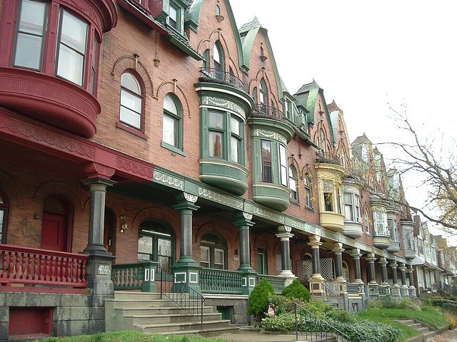 Boatrow houses