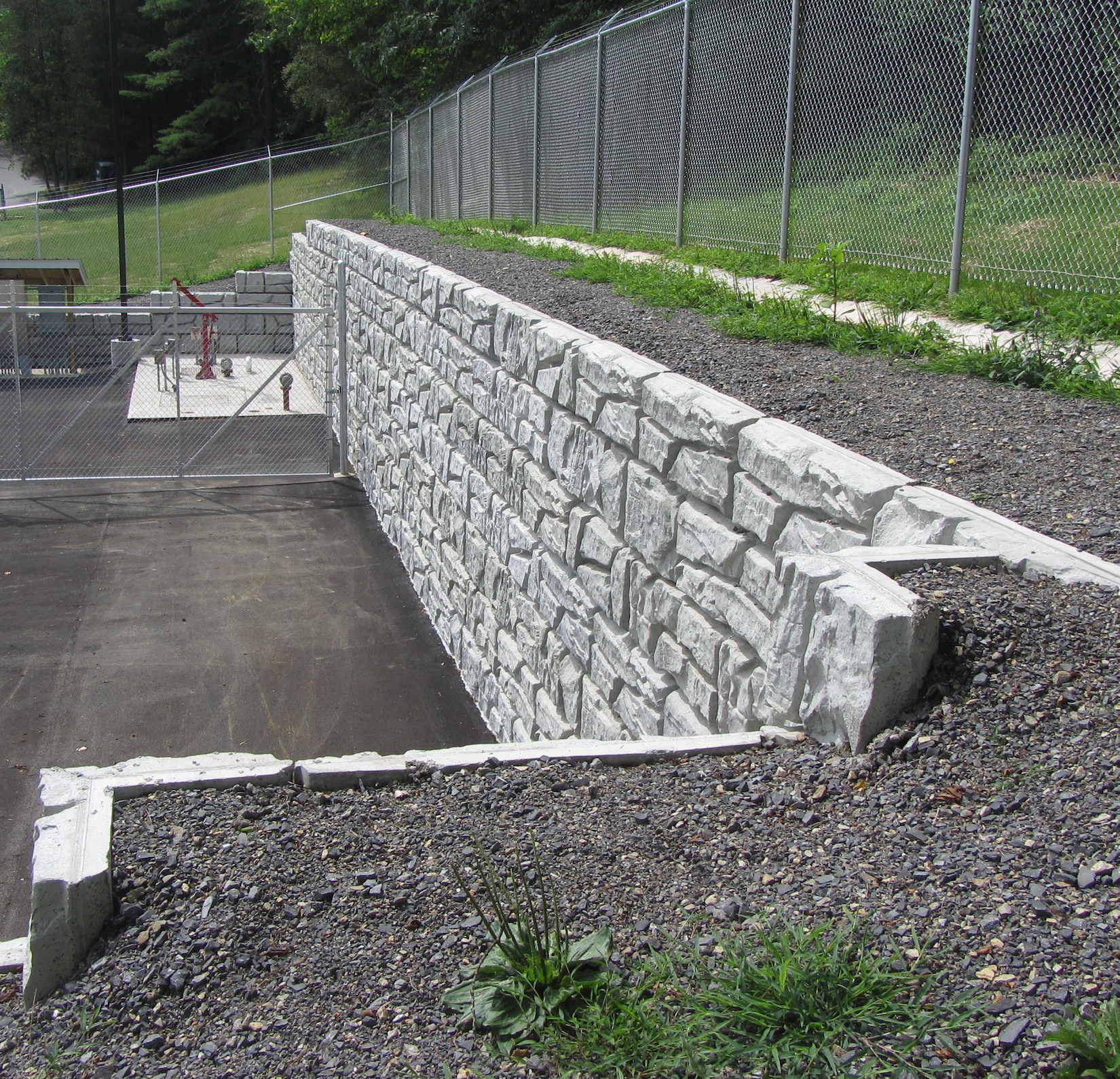 Building A Retaining Wall With Blocks Outlet Clearance, Save 56% ...