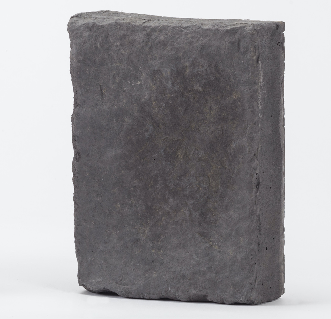 CHISELED STONE SERIES - 5' HEARTHSTONE (1 Piece w/Chiseled Face) - Grey