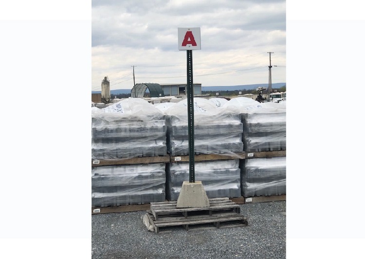 Product Image - Concrete Sign Posts